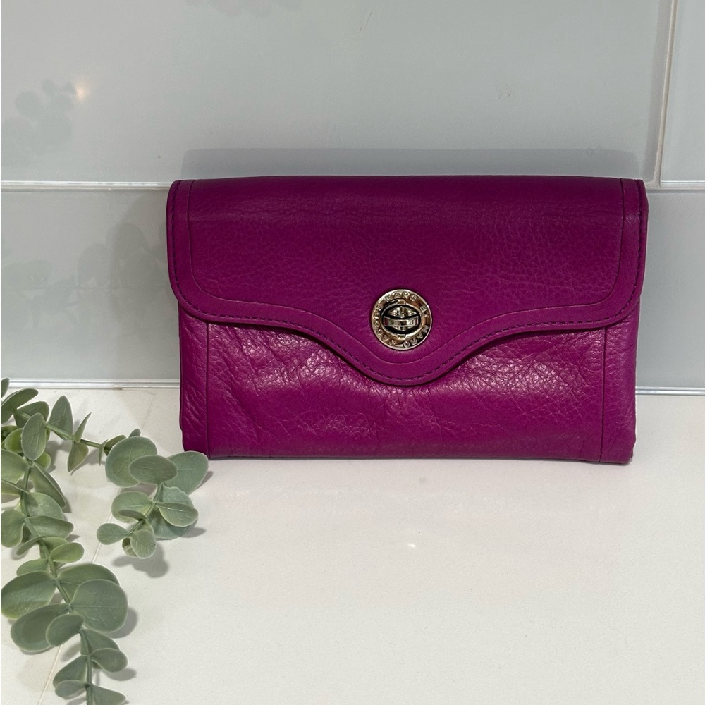 Marc by Marc Jacobs Wallet Purple Magenta Leather Womens Wallet 7.5” X 4.5” Soft